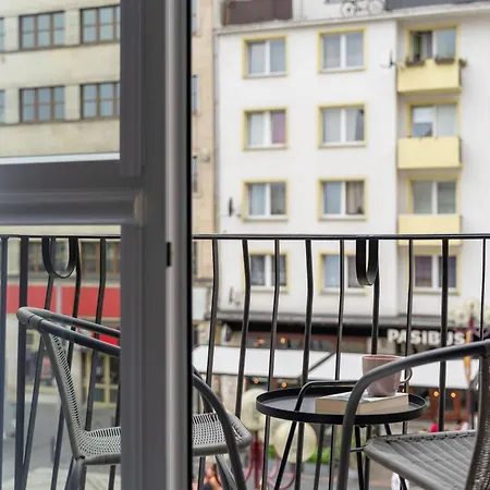 Swidnicka 8b Market View Balcony - Properunit アパート *