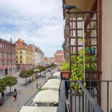 Swidnicka 8b Market View Balcony - Properunit 브로츠와프