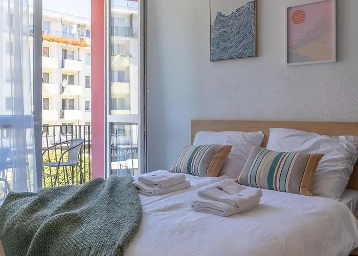 Swidnicka 8b Market View Balcony - Properunit アパート ヴロツワフ